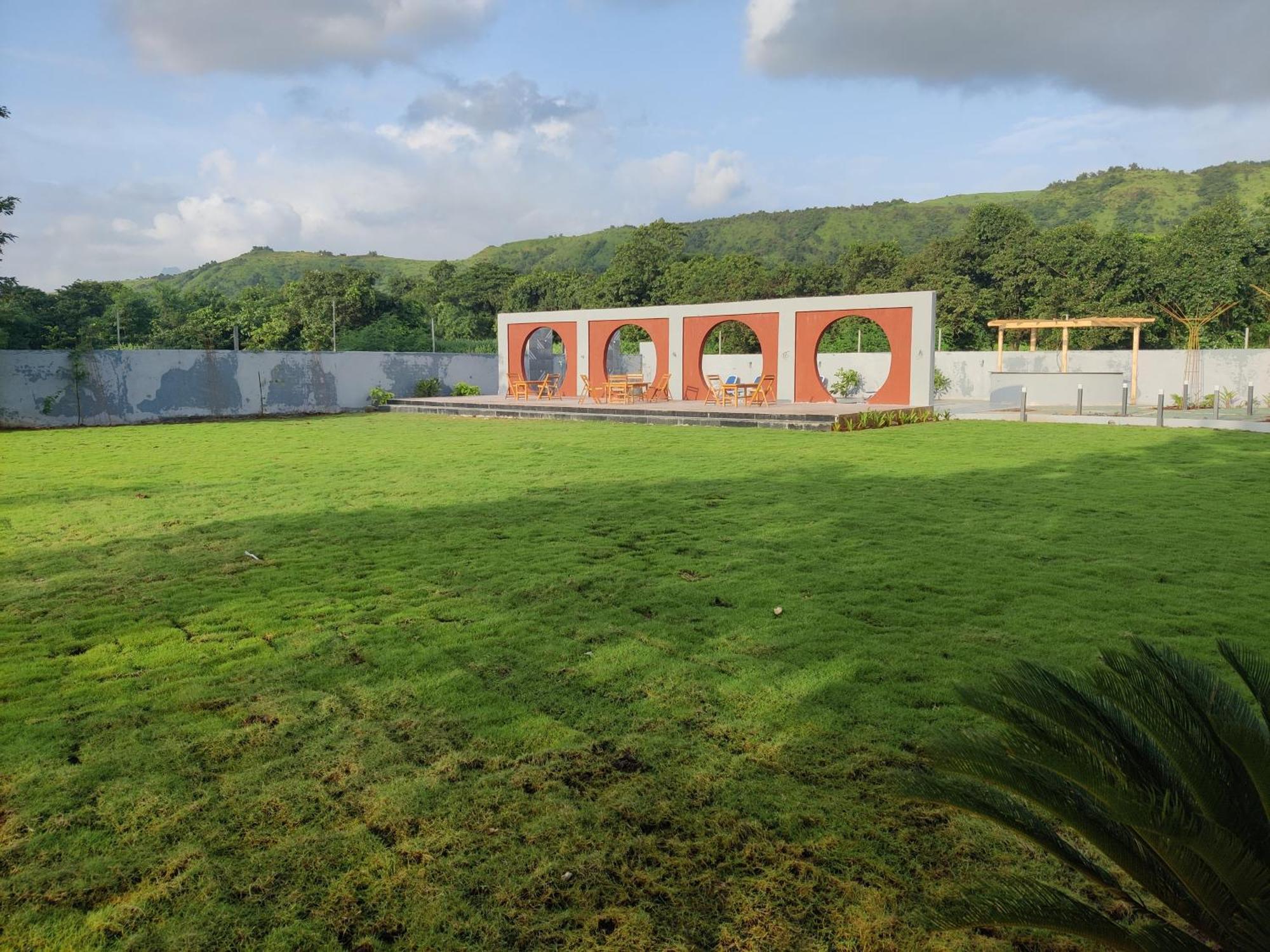 נאווי מומבאי Pushp Vatika Resort & Lawns מראה חיצוני תמונה