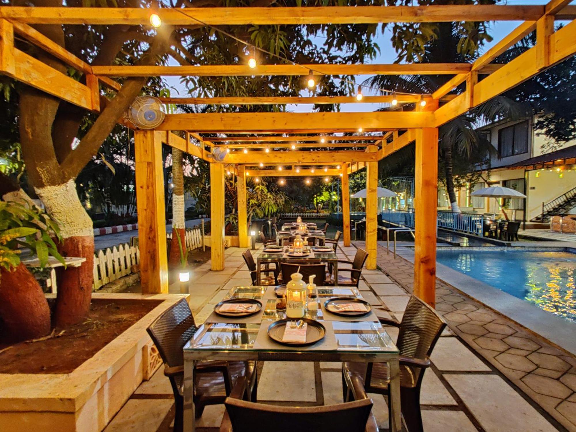 נאווי מומבאי Pushp Vatika Resort & Lawns מראה חיצוני תמונה